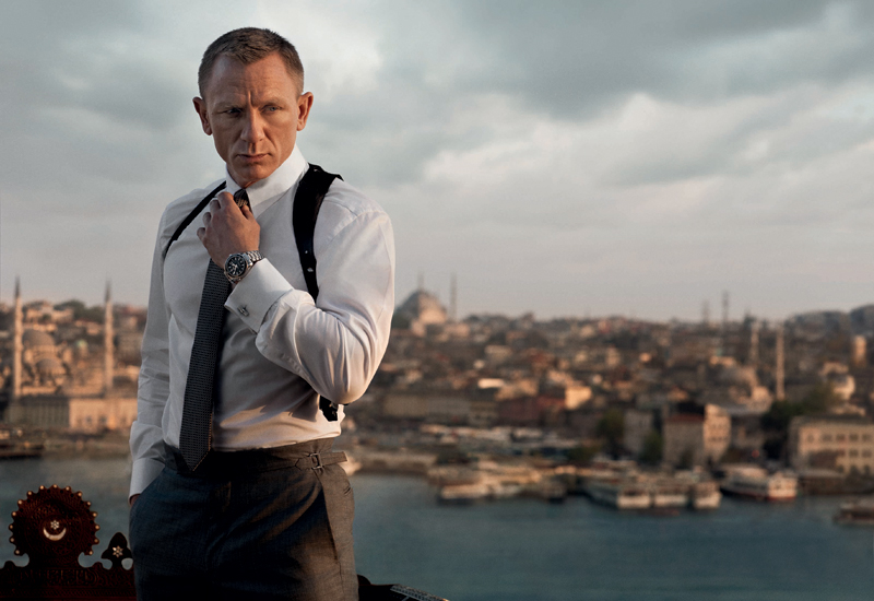 Daniel craig with planet ocean